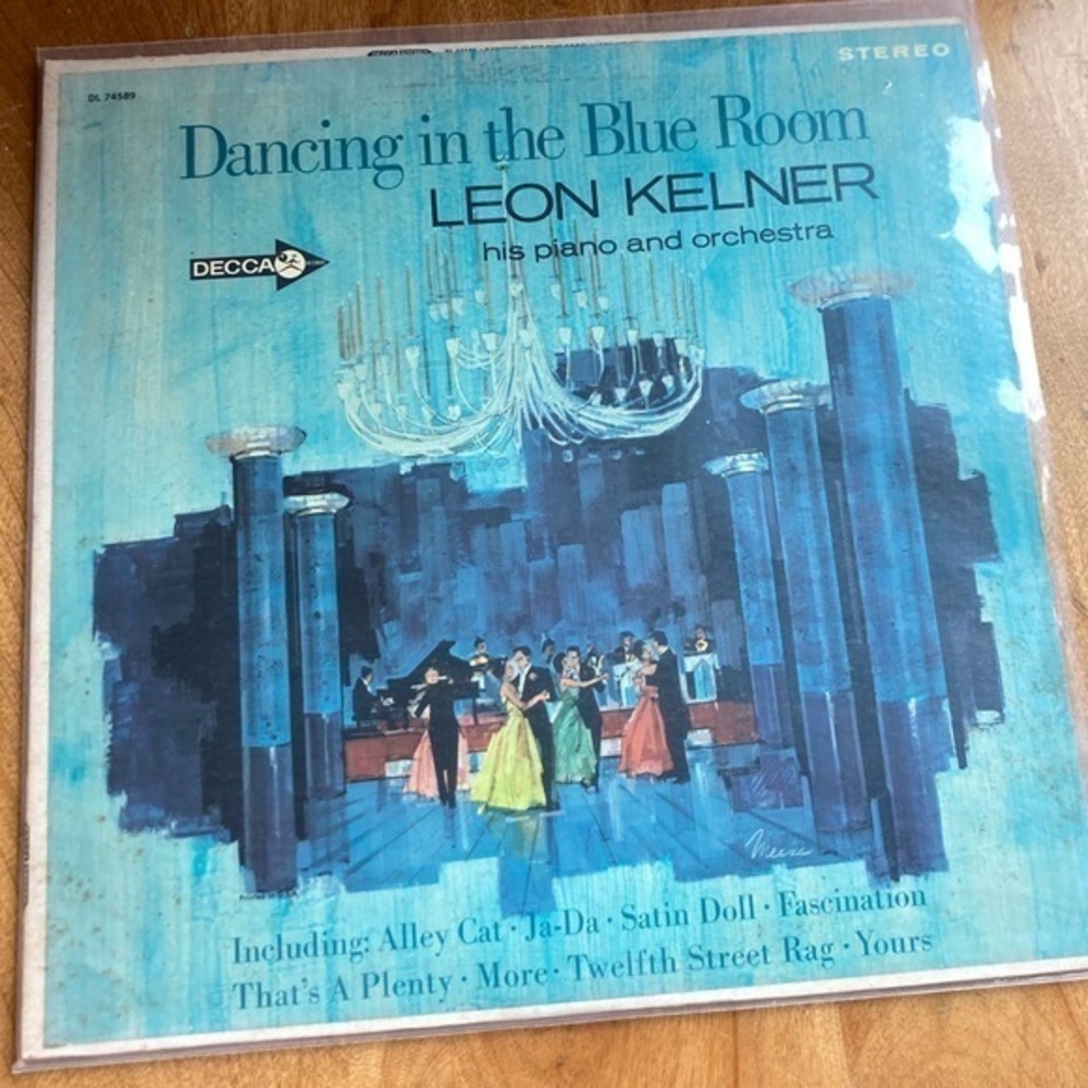 🩵💙🩵 Dancing in the Blue Room by Leon Kelner and his orchestra